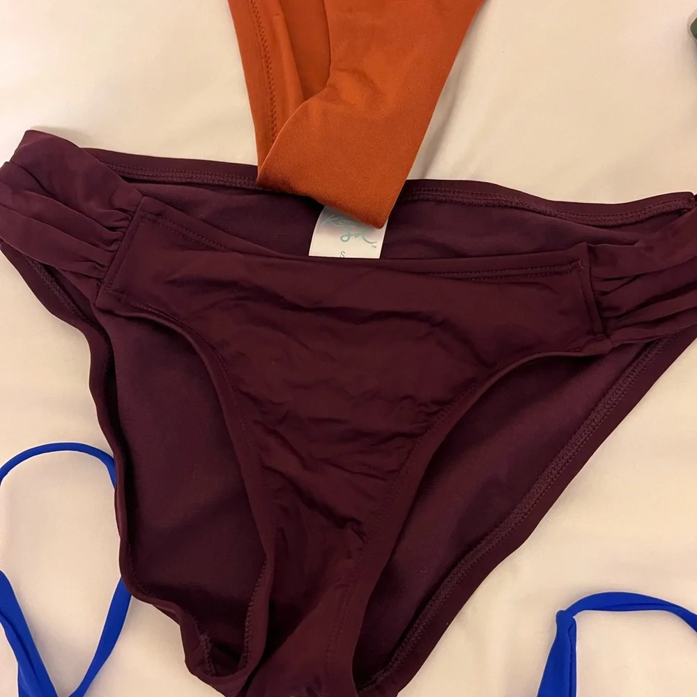 Bikini Bundle - Picture 8 of 11